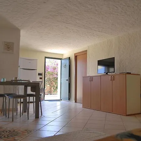 Mariposa Apartment